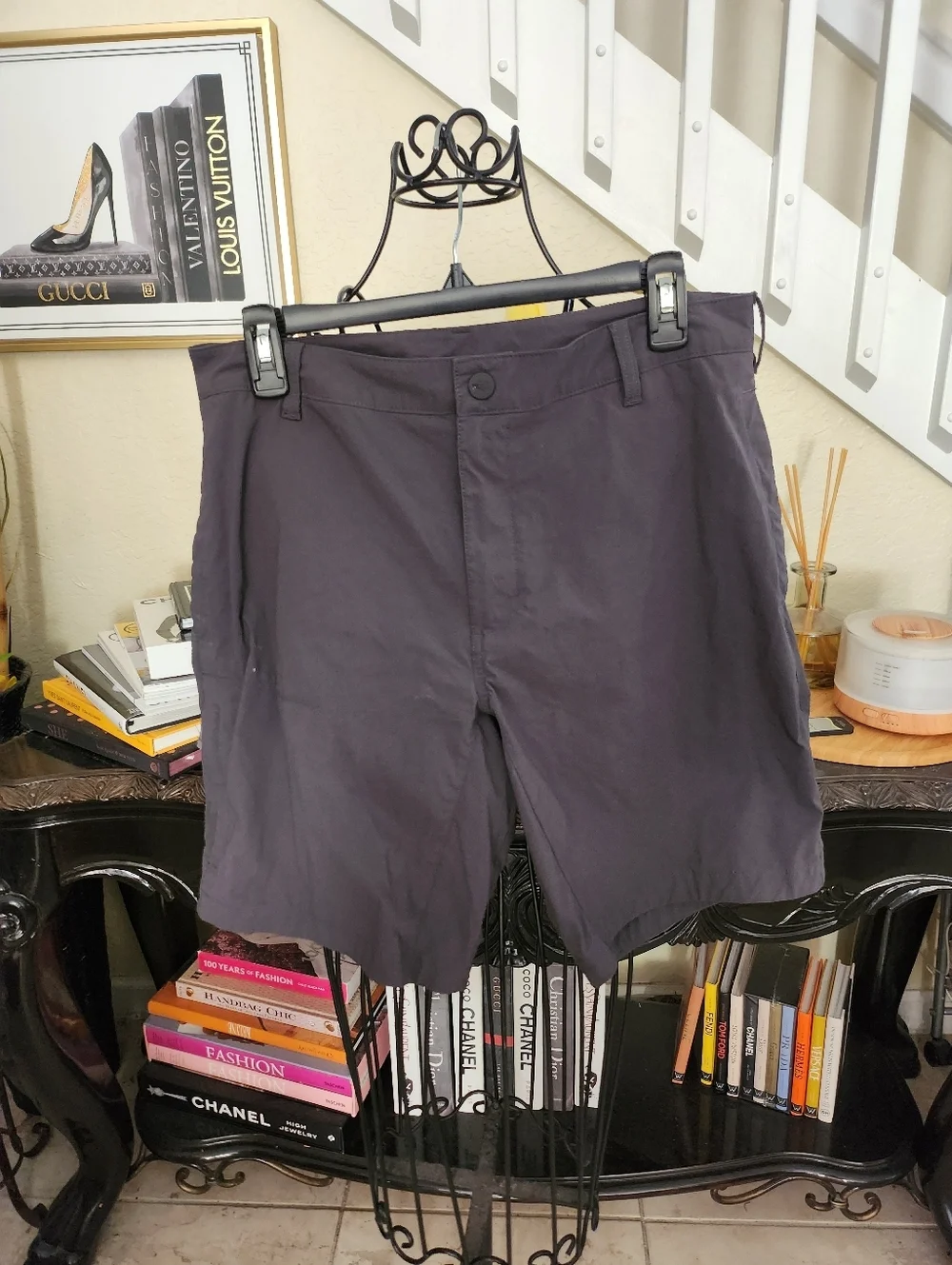 The North Face shorts size 34